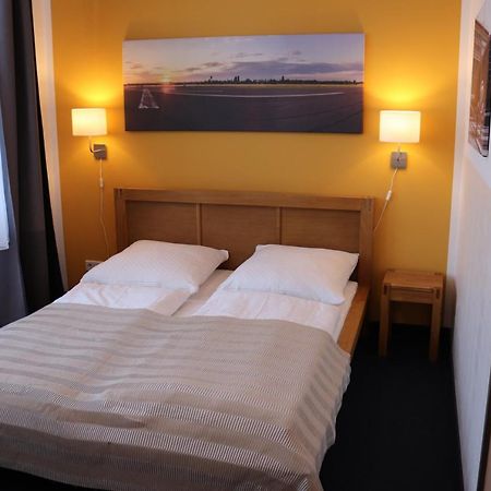 Hostel Vita Берлин Екстериор снимка